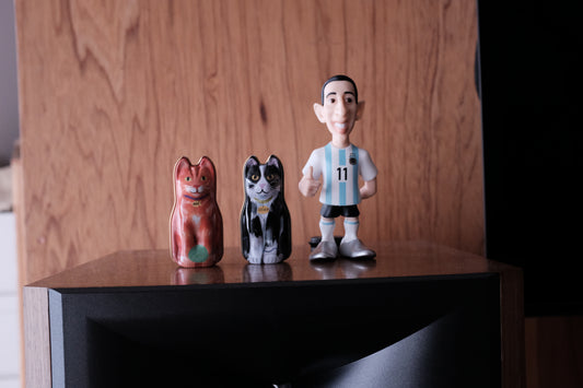 Black Cat Tin - Tapestry Needles