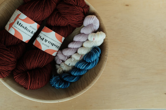 Laurel Vest 糸セット - Brick, Lilac, Confetti Cake, Ocean Space Dye