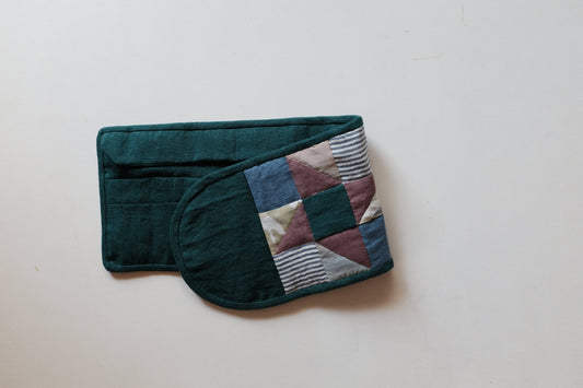 Friendship star needle case