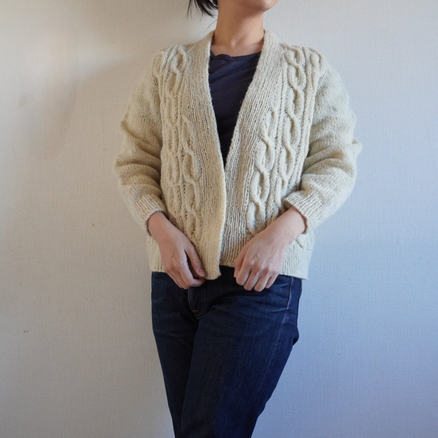 羊ノ糸で編む Calla Lily Cardigan by Tomoshi ts