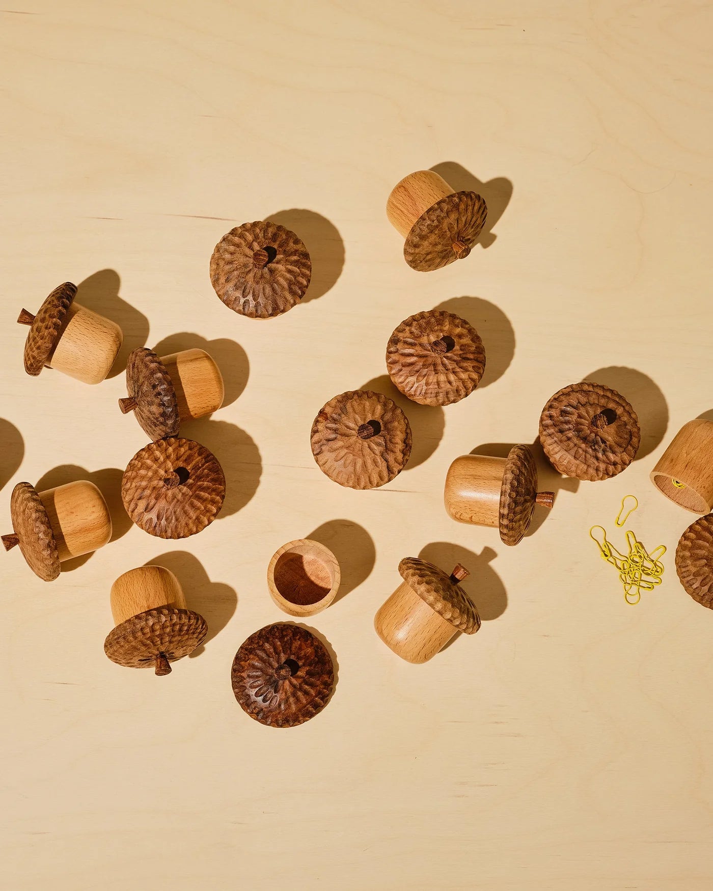 Stitch Marker Holding Acorn