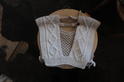 羊ノ糸で編む ARAN VEST by tiny C knit