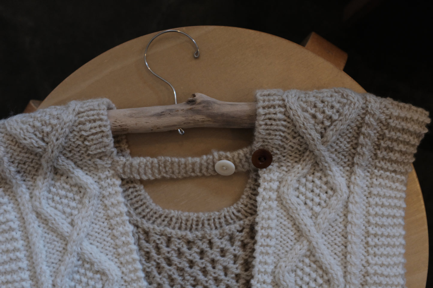 羊ノ糸で編む ARAN VEST by tiny C knit