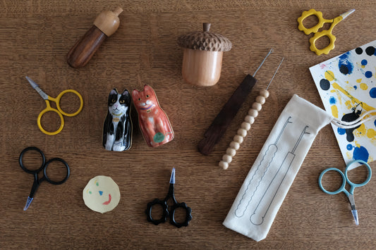 Swerve Mini Scissors