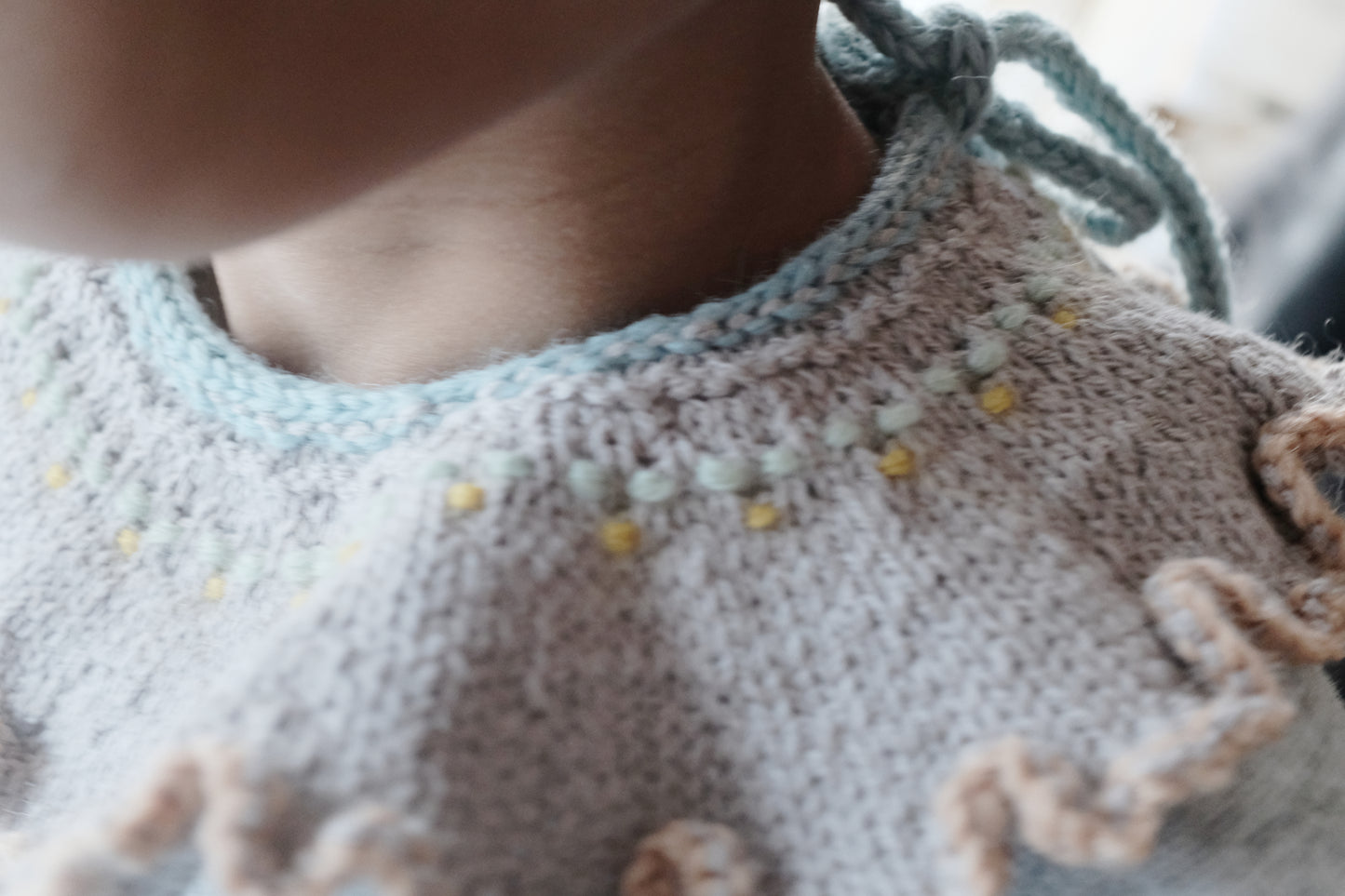 [Pattern] Mel Collar - English
