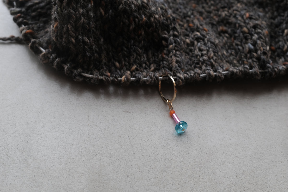Stitch Marker  - Blue doughnut and Pink stick