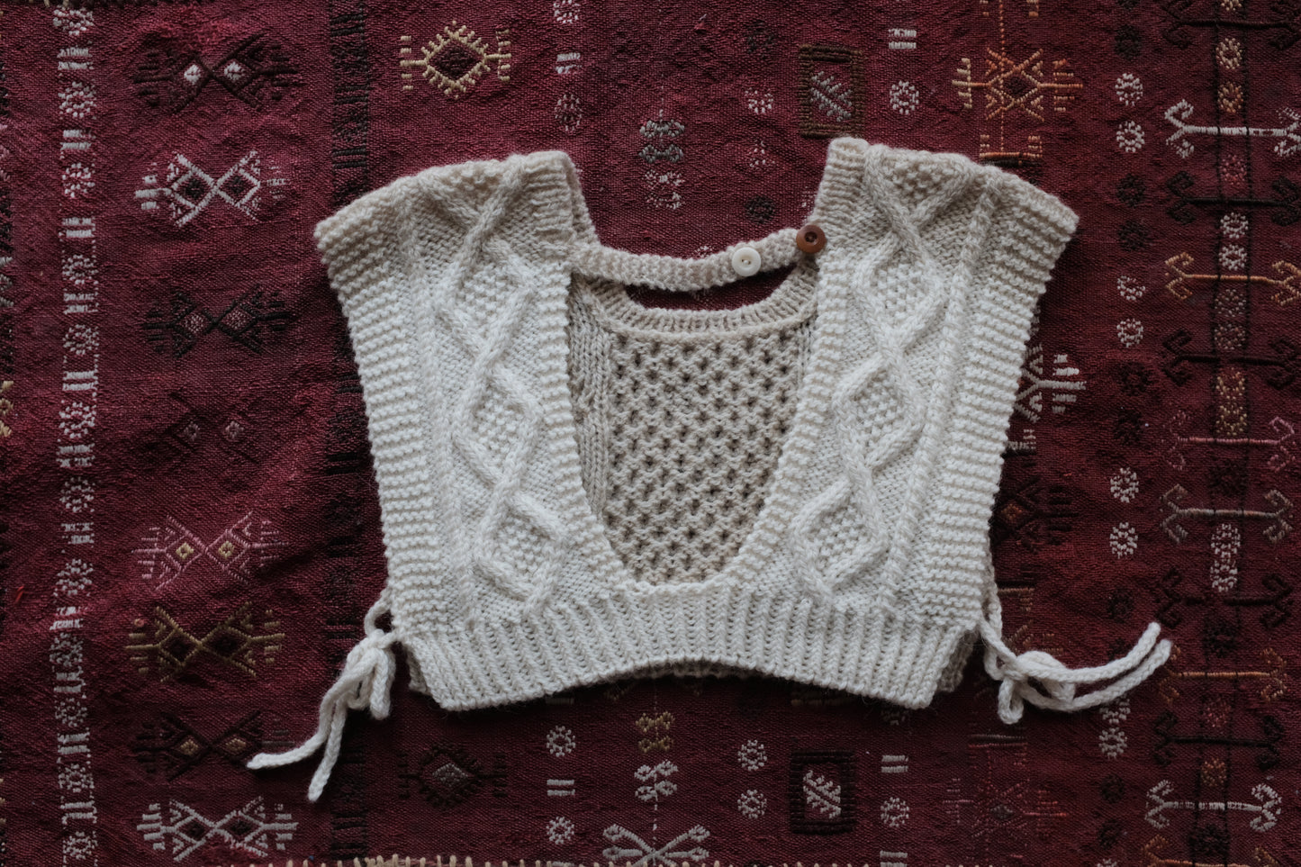 羊ノ糸で編む ARAN VEST by tiny C knit