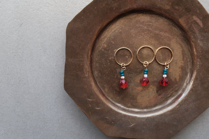 Stitch Marker  - Red crystal & Green beads