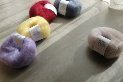 [受注販売] 糸セット Pearl Mohair で編む Foggy Mountain Blouse by Kukiko Inoue