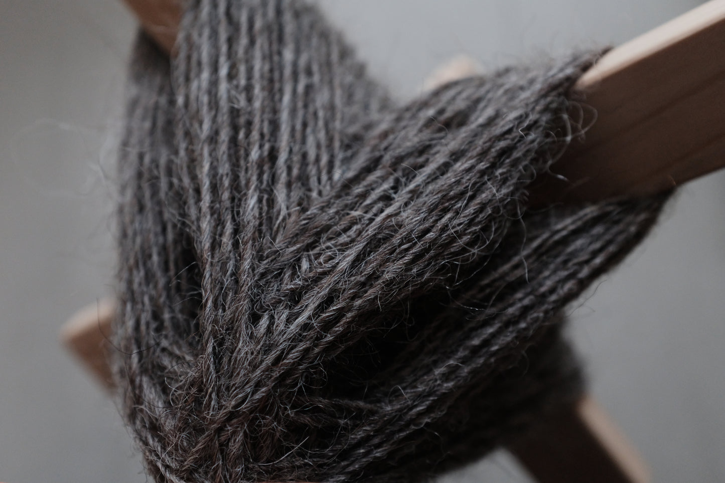 多摩産ヒノキのターキッシュスピンドル＋羊毛25gセット