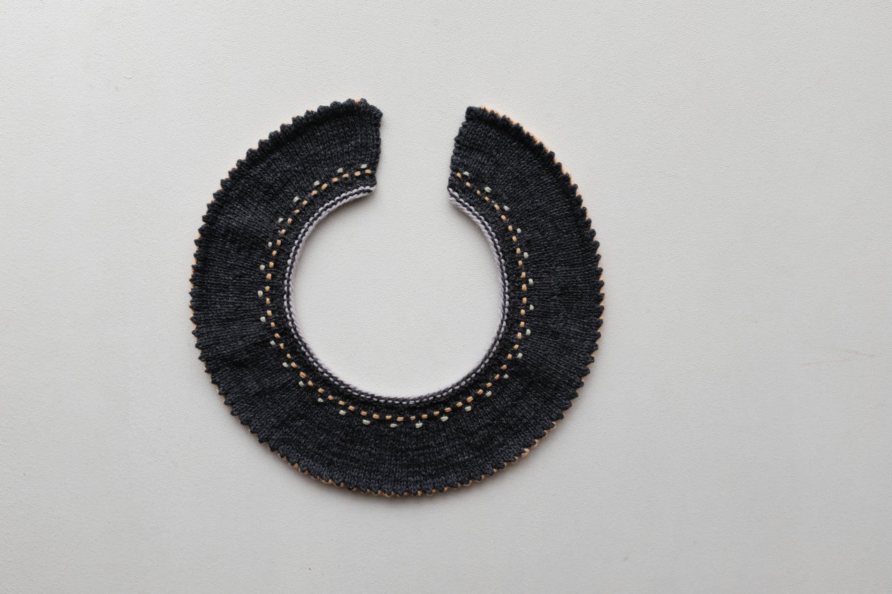 [Pattern] Mel Collar - English