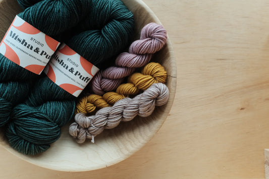 Laurel Vest 糸セット - Laurel, Antique Rose, Marigold, Brut